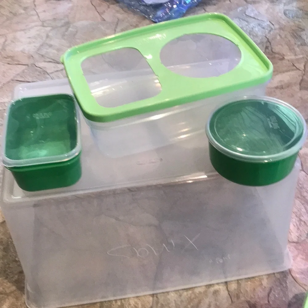 Chill Out & About Cooler  14-pc Cooling Tray